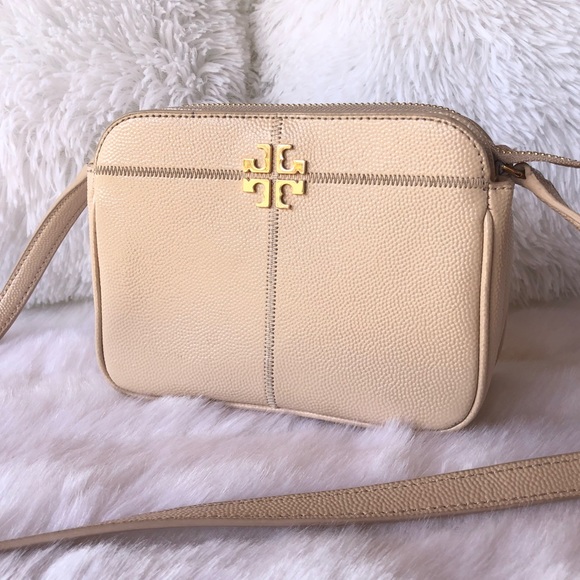 Tory Burch Handbags - ✨Tory Burch Blush Leather Crossbody